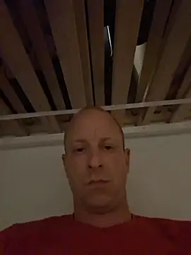 Snapshot of svenpfeifer chatting on June 13, 2026, 12:30 am svenpfeifer online show from June 13, 2026, 12:30 am