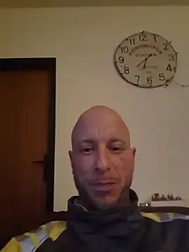 svenpfeifer online show from February 2, 2026, 5:34 pm