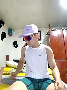 Snapshot of JuanMaty chatting on March 9, 2026, 10:52 am JuanMaty online show from March 9, 2026, 10:52 am