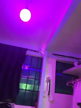 Snapshot of LoganPeny chatting on November 14, 2025, 4:49 am LoganPeny online show from November 14, 2025, 4:49 am