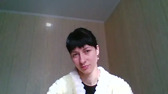 Snapshot of _Black-Panther_ chatting on November 18, 2025, 9:01 am Black-Panther online show from November 18, 2025, 9:01 am