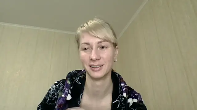 Snapshot of _Black-Panther_ chatting on May 10, 2026, 8:40 am Black-Panther online show from May 10, 2026, 8:40 am