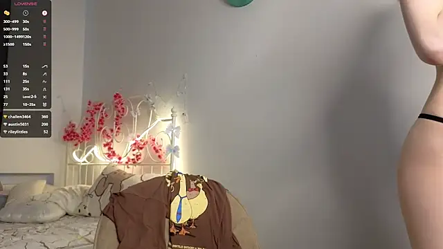 glamourr online show from February 25, 2026, 10:04 am