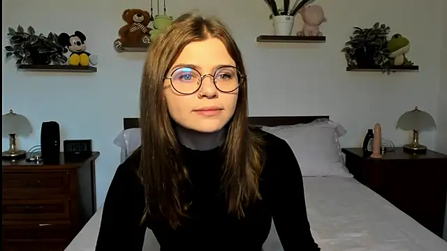 HaleyReedme online show from February 19, 2026, 8:11 am