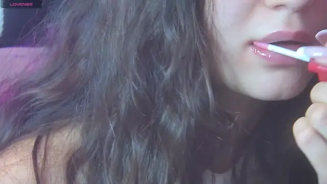 CherryTouss online show from October 6, 2025, 7:42 am