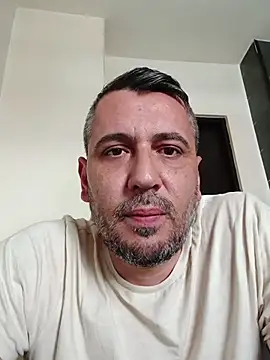 yourflowerpink online show from April 3, 2026, 11:38 am