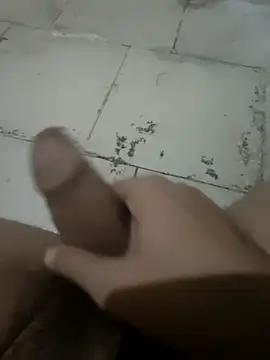 Snapshot of RomanticLoverboyz chatting on November 1, 2025, 7:30 pm RomanticLoverboyz online show from November 1, 2025, 7:30 pm