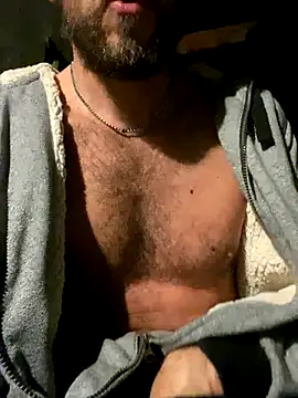 Rimmingtop online show from September 8, 2025, 8:19 pm