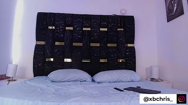 chris blake   online show from April 6, 2026, 6:42 pm