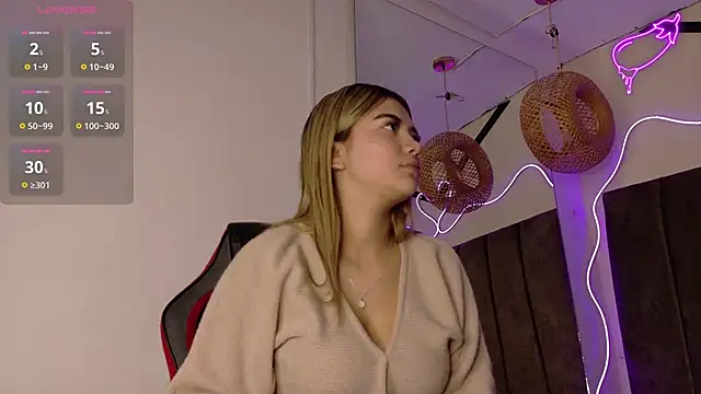 Snapshot of natasha__black chatting on October 29, 2025, 7:46 pm natasha black online show from October 29, 2025, 7:46 pm