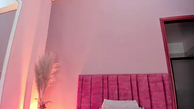 BeckyVidal online show from January 6, 2026, 6:23 pm