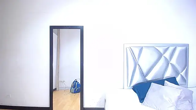 Snapshot of goldenn_ass1 chatting on November 13, 2025, 3:54 am goldenn ass1 online show from November 13, 2025, 3:54 am