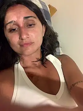 Snapshot of luci_brecman chatting on February 1, 2026, 12:09 am luci brecman online show from February 1, 2026, 12:09 am