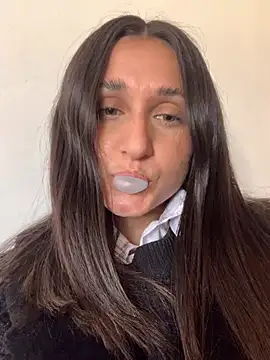 Snapshot of luci_brecman chatting on May 26, 2026, 3:21 pm luci brecman online show from May 26, 2026, 3:21 pm
