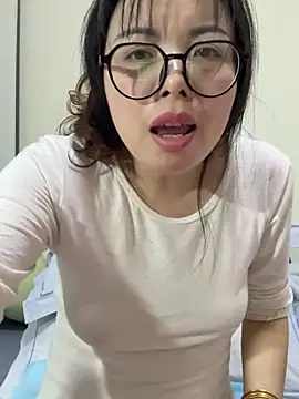 aa520uv online show from December 4, 2025, 11:09 am