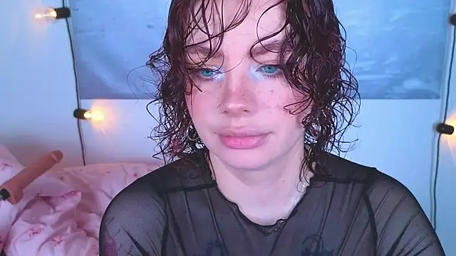 Forget  Me  Nots online show from May 15, 2026, 6:06 pm