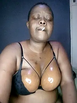 Snapshot of HerPleasure2025 chatting on September 16, 2025, 5:52 am HerPleasure2025 online show from September 16, 2025, 5:52 am