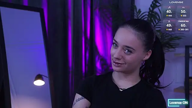 Snapshot of LexiiDarling chatting on October 24, 2025, 7:35 pm LexiiDarling online show from October 24, 2025, 7:35 pm