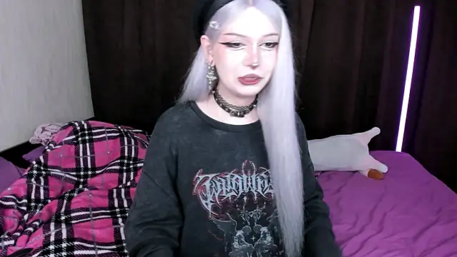 amelia mays xx online show from September 28, 2025, 8:49 pm