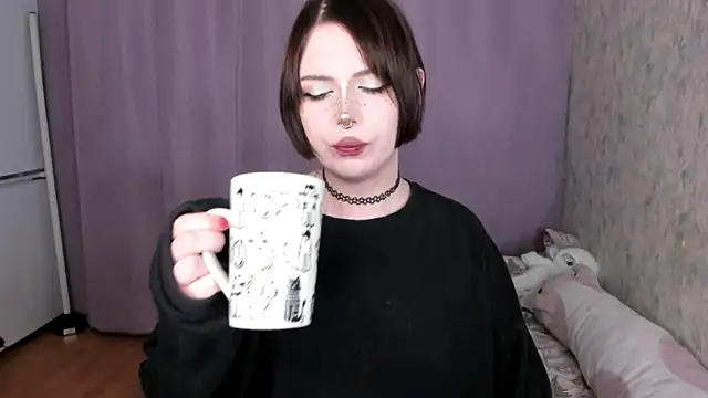 amelia mays xx online show from May 27, 2026, 9:05 am
