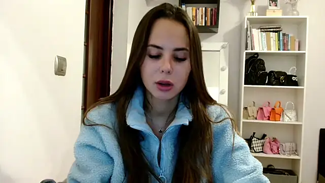 Snapshot of MayaJoy24 chatting on October 21, 2025, 7:02 pm MayaJoy24 online show from October 21, 2025, 7:02 pm