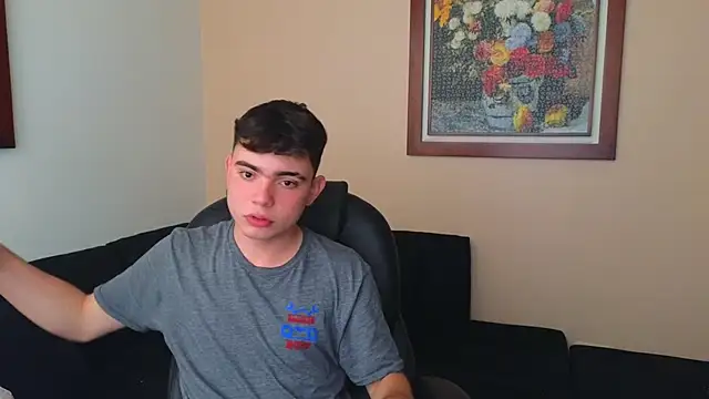 lukeboyce33 online show from September 19, 2025, 8:46 pm