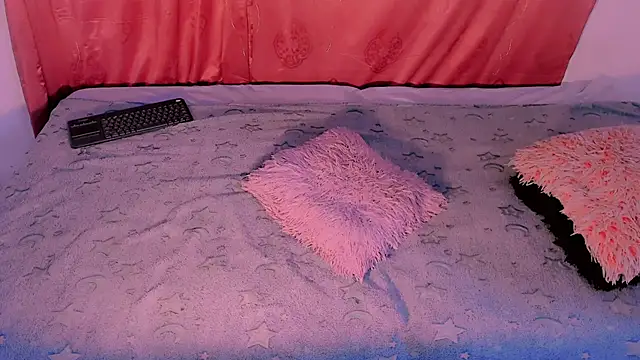 Mariana-ofc online show from November 29, 2025, 10:59 am