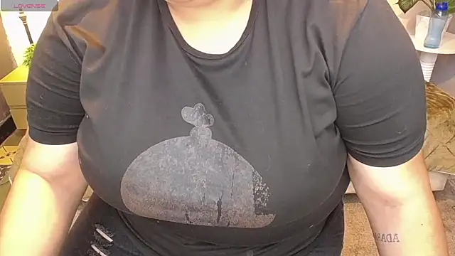 ailyn maury online show from April 14, 2026, 1:10 am