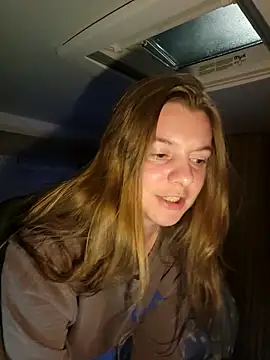 Snapshot of Amesthyst_destiny chatting on December 16, 2025, 7:51 pm Amesthyst destiny online show from December 16, 2025, 7:51 pm