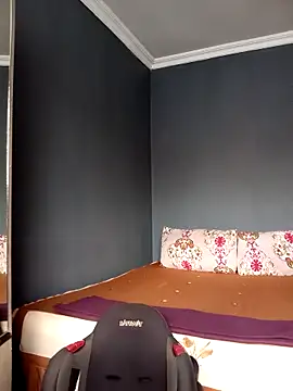 Hotytoty26 online show from April 14, 2026, 9:36 am