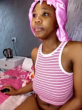 Hotytoty26 online show from November 25, 2025, 2:12 am