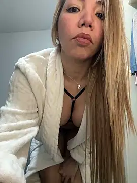 Alyssa 76 online show from March 13, 2025, 8:11 pm