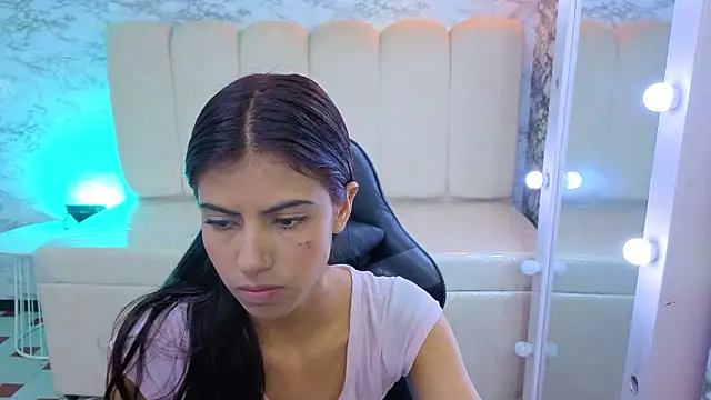  Kitty v online show from March 5, 2026, 1:19 pm