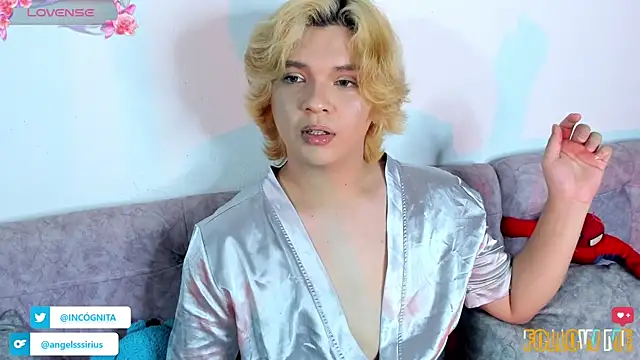 adam angelssss online show from November 12, 2025, 9:51 pm