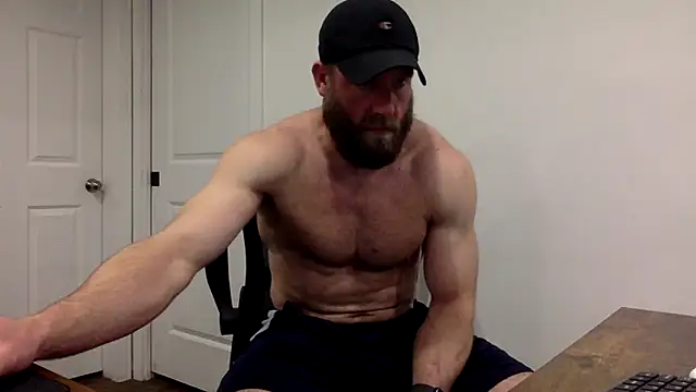 Snapshot of clarkefit chatting on March 16, 2025, 11:48 pm clarkefit online show from March 16, 2025, 11:48 pm