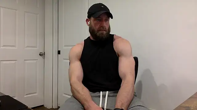 Snapshot of clarkefit chatting on March 20, 2025, 10:29 pm clarkefit online show from March 20, 2025, 10:29 pm