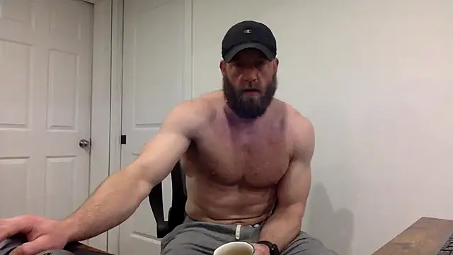Snapshot of clarkefit chatting on March 15, 2025, 2:55 pm clarkefit online show from March 15, 2025, 2:55 pm