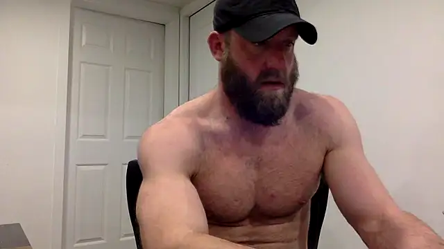 Snapshot of clarkefit chatting on March 15, 2025, 12:58 am clarkefit online show from March 15, 2025, 12:58 am