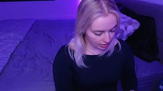 Snapshot of margot_robbie7 chatting on May 14, 2026, 1:46 am margot robbie7 online show from May 14, 2026, 1:46 am
