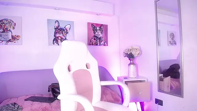 Snapshot of SamyJhomson chatting on November 26, 2025, 3:39 am SamyJhomson online show from November 26, 2025, 3:39 am