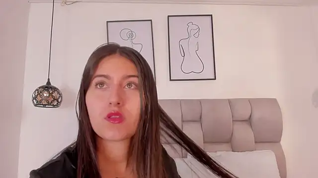 Snapshot of Hanna_Evans__ chatting on November 13, 2025, 11:58 am Hanna Evans online show from November 13, 2025, 11:58 am