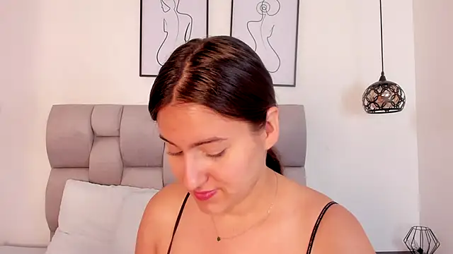 Snapshot of Hanna_Evans__ chatting on November 14, 2025, 12:31 pm Hanna Evans online show from November 14, 2025, 12:31 pm