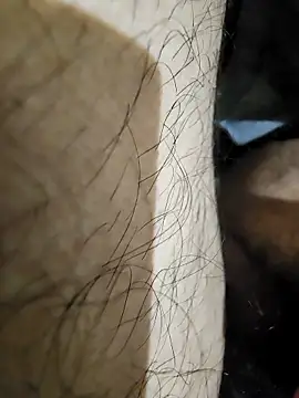 Snapshot of ikeike-kun chatting on October 18, 2025, 3:47 pm ikeike-kun online show from October 18, 2025, 3:47 pm