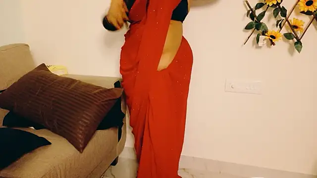 Snapshot of Tamil_hot_whiskey_girl chatting on May 21, 2026, 10:34 am Tamil hot whiskey girl online show from May 21, 2026, 10:34 am