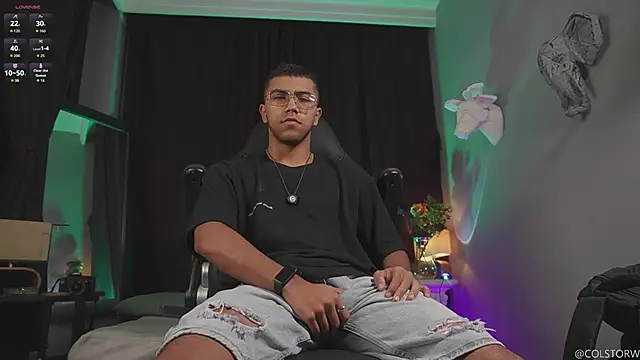 Snapshot of Colstorw_ chatting on January 17, 2026, 9:57 am Colstorw online show from January 17, 2026, 9:57 am