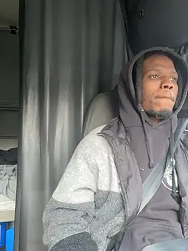 Sir-Tucker online show from March 18, 2025, 8:59 pm