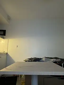 Renoirmonter online show from March 31, 2026, 10:34 pm