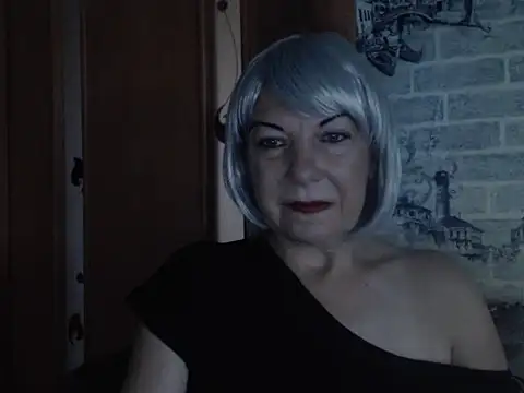 Snapshot of Lillia_Ray chatting on August 1, 2026, 6:55 am Lillia Ray online show from August 1, 2026, 6:55 am