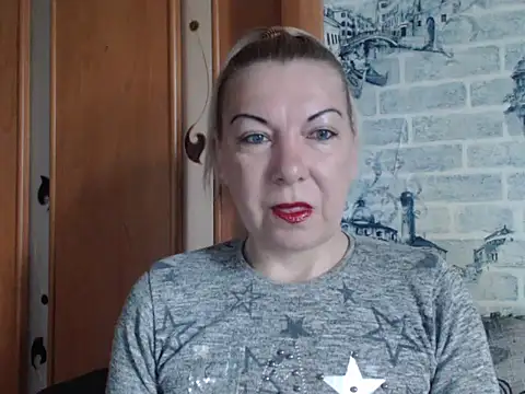 Lillia Ray online show from May 4, 2026, 5:33 am