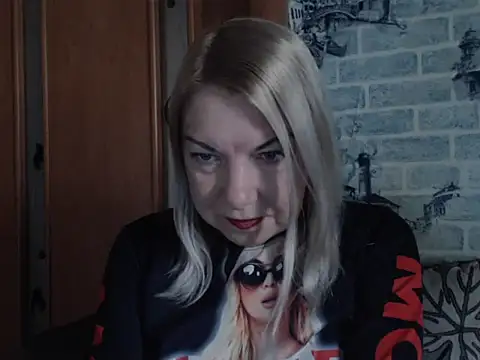 Lillia Ray online show from April 24, 2026, 9:33 am